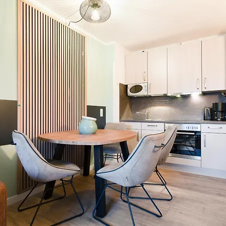 Solaris 3 Mit Balkon, Gemeinschaftssauna Und Grillplatz *