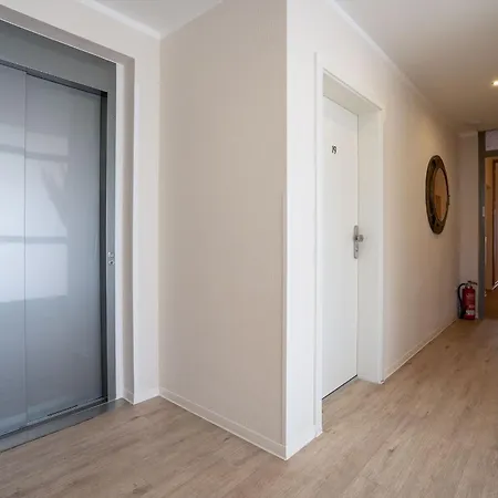 Solaris 3 Mit Balkon, Gemeinschaftssauna Und Grillplatz Groemitz